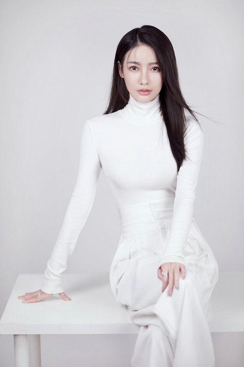 娱乐大爆料陈怡是谁,娱乐大爆料中的神秘人物揭秘